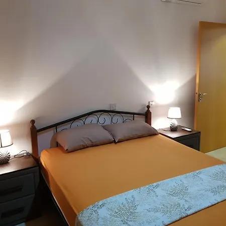 Apartment Danaos 2 *